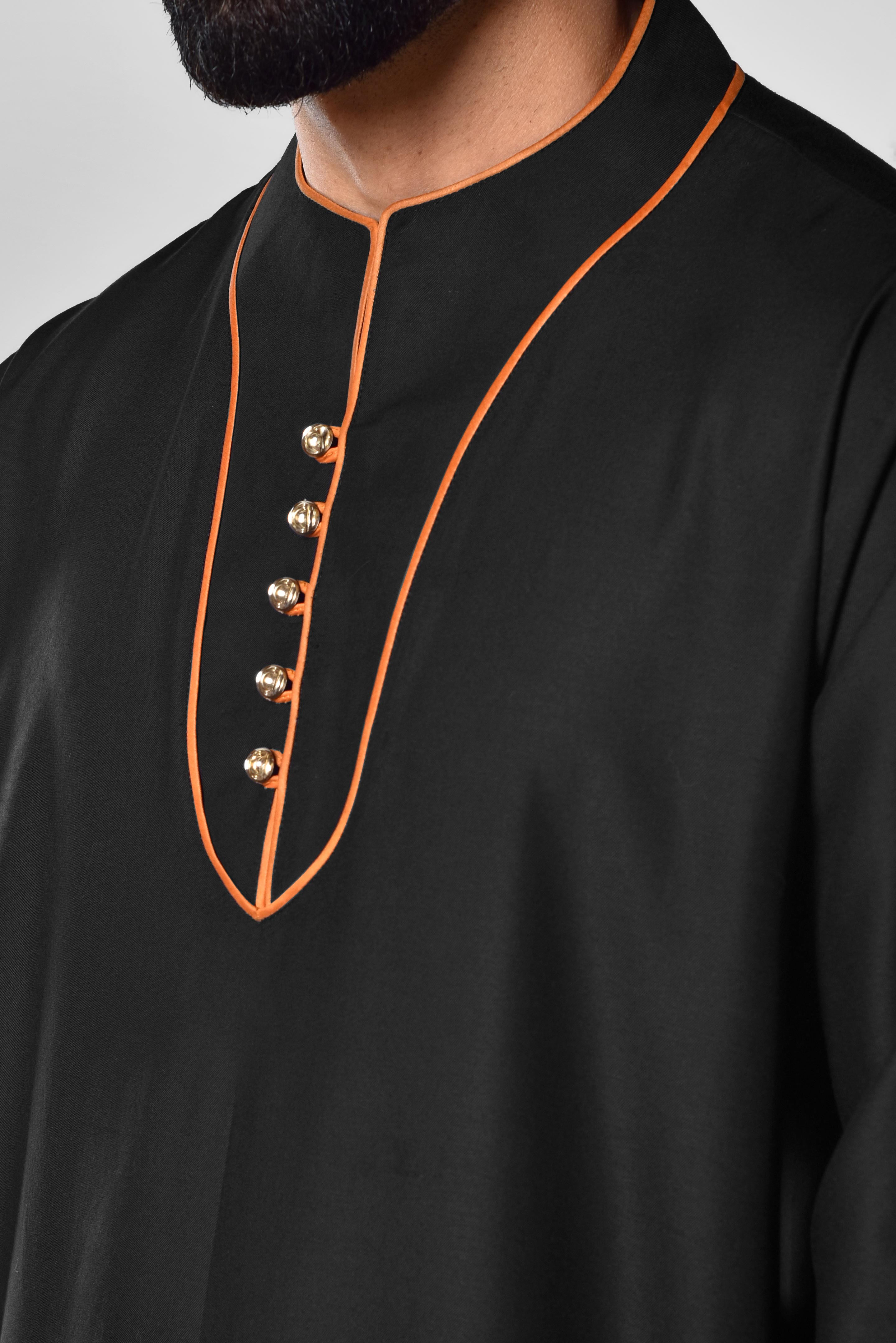 Black Jubba for Men with Elegant Tan Accents in UK