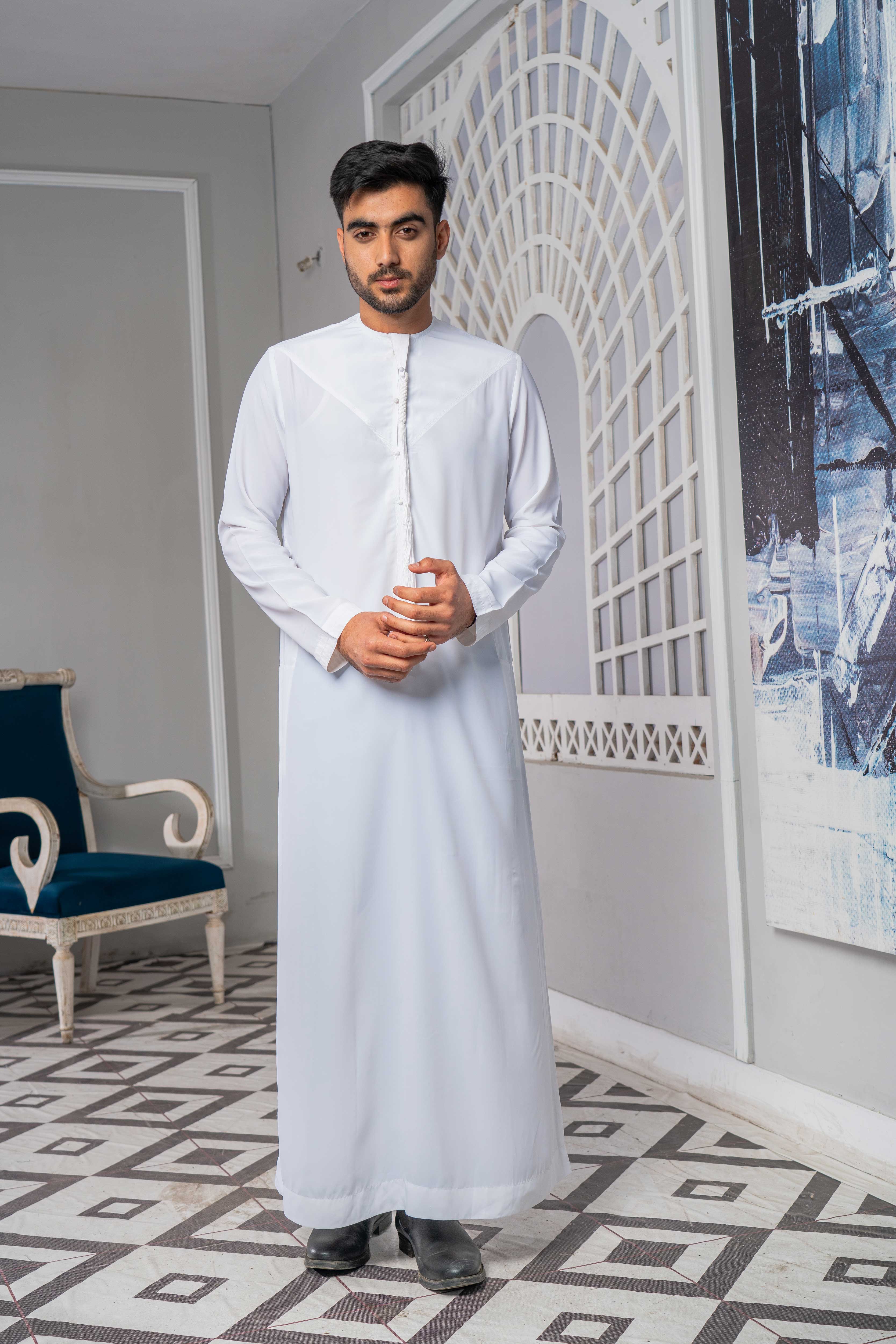 Casual White Emirati Thobe / Jubba 2026
