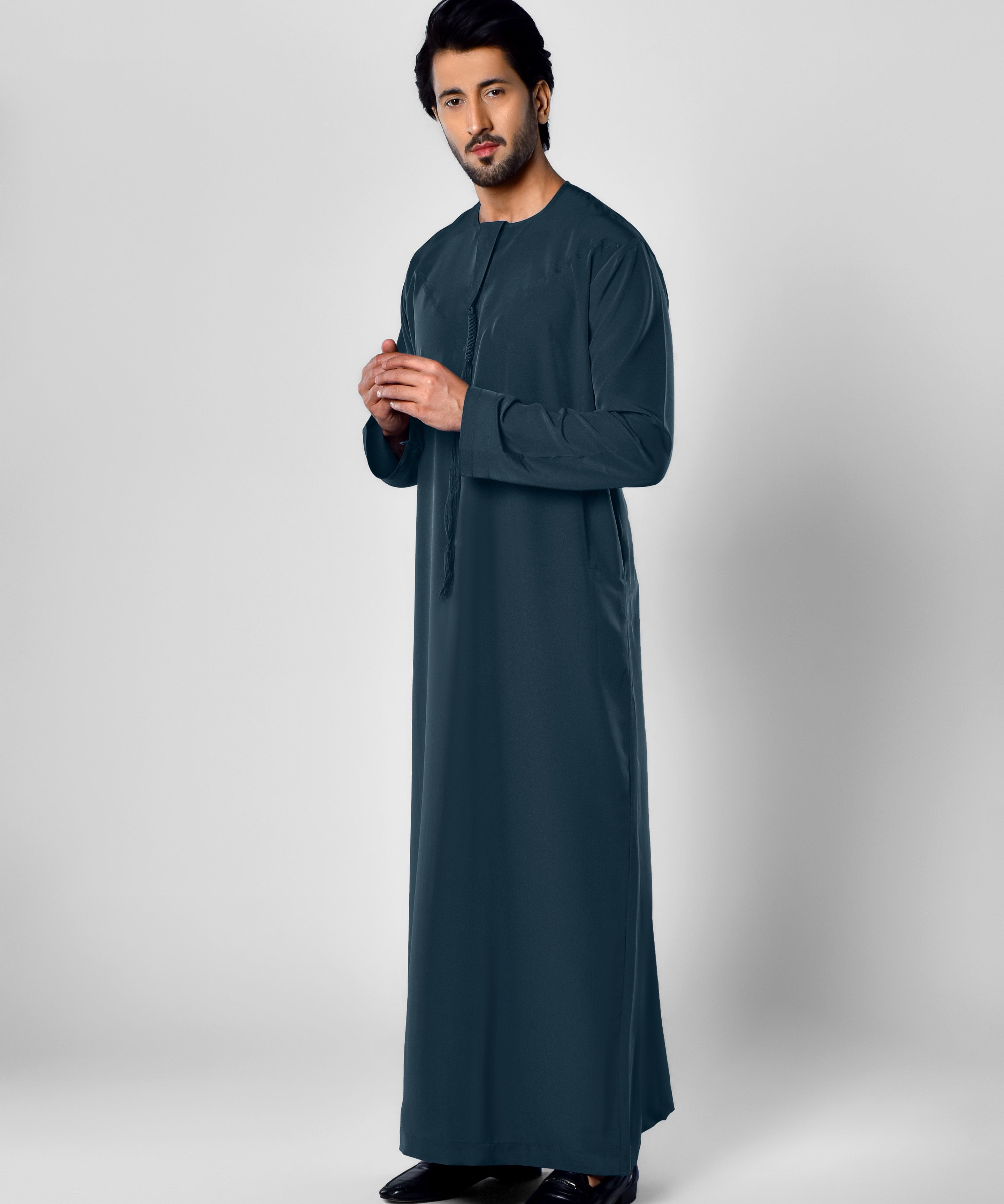 Deep Teal Emirati Thobe for Men in UK