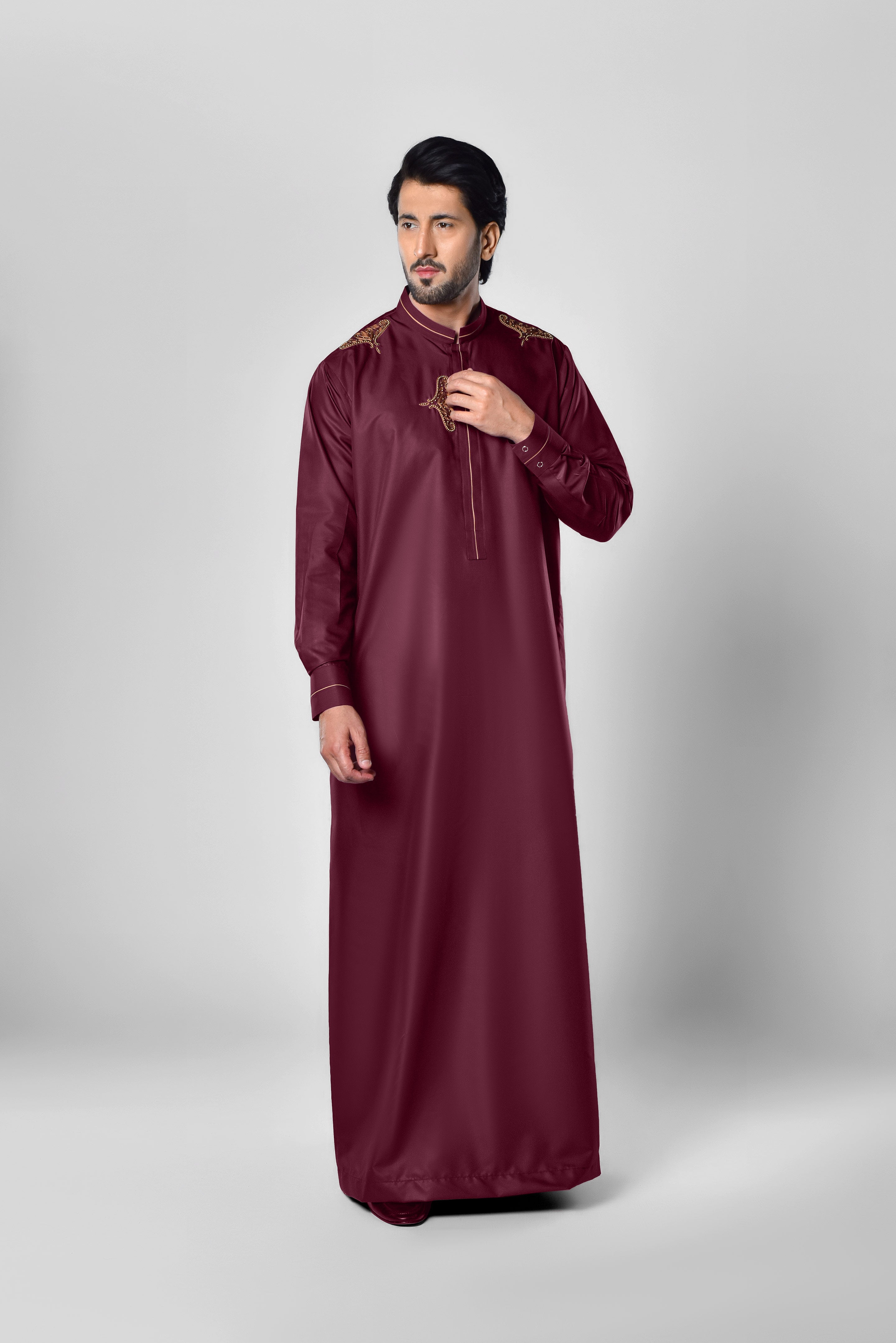 Embroidered Maroon Thobe