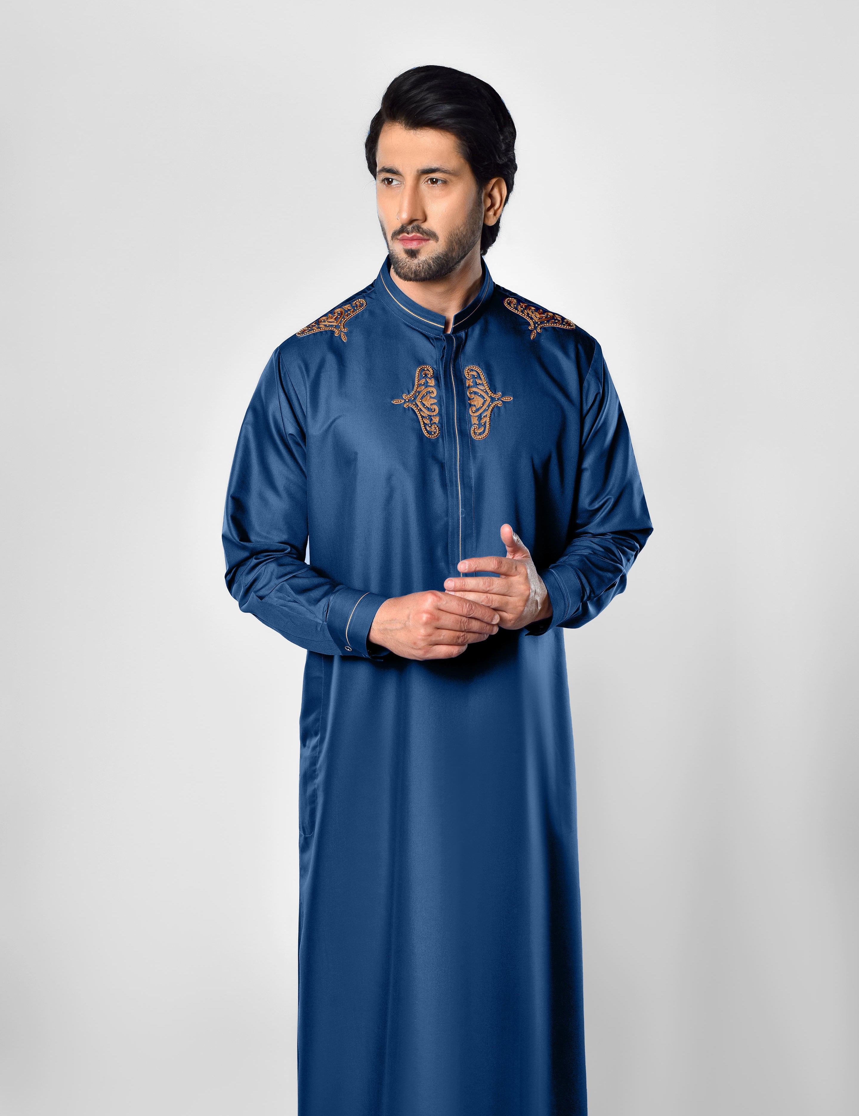 Luxury Embroidered Navy Blue Thobe