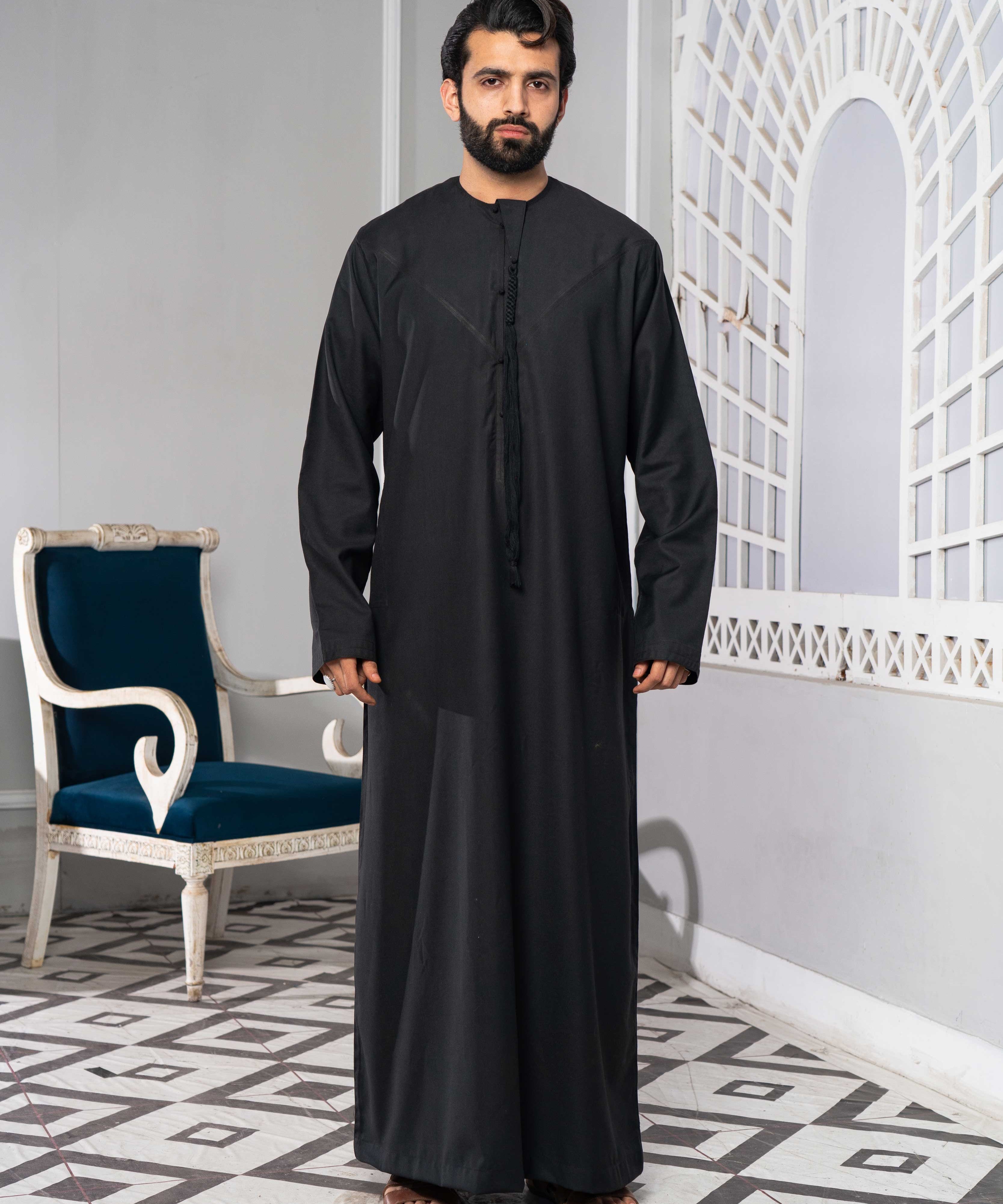 Mens Black Emirati Thobe
