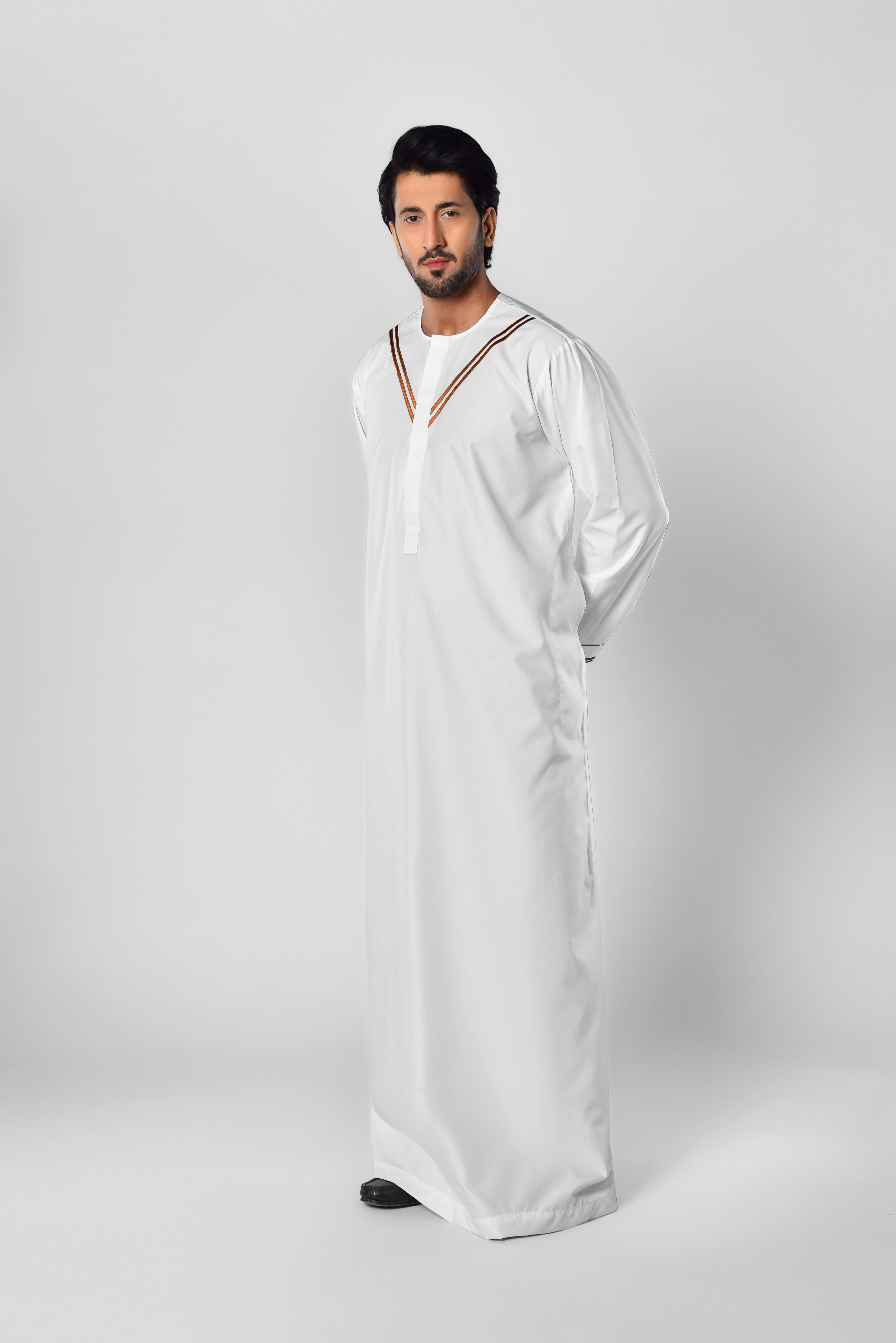 Mens White Thobe with Bronze Embroidery in UK