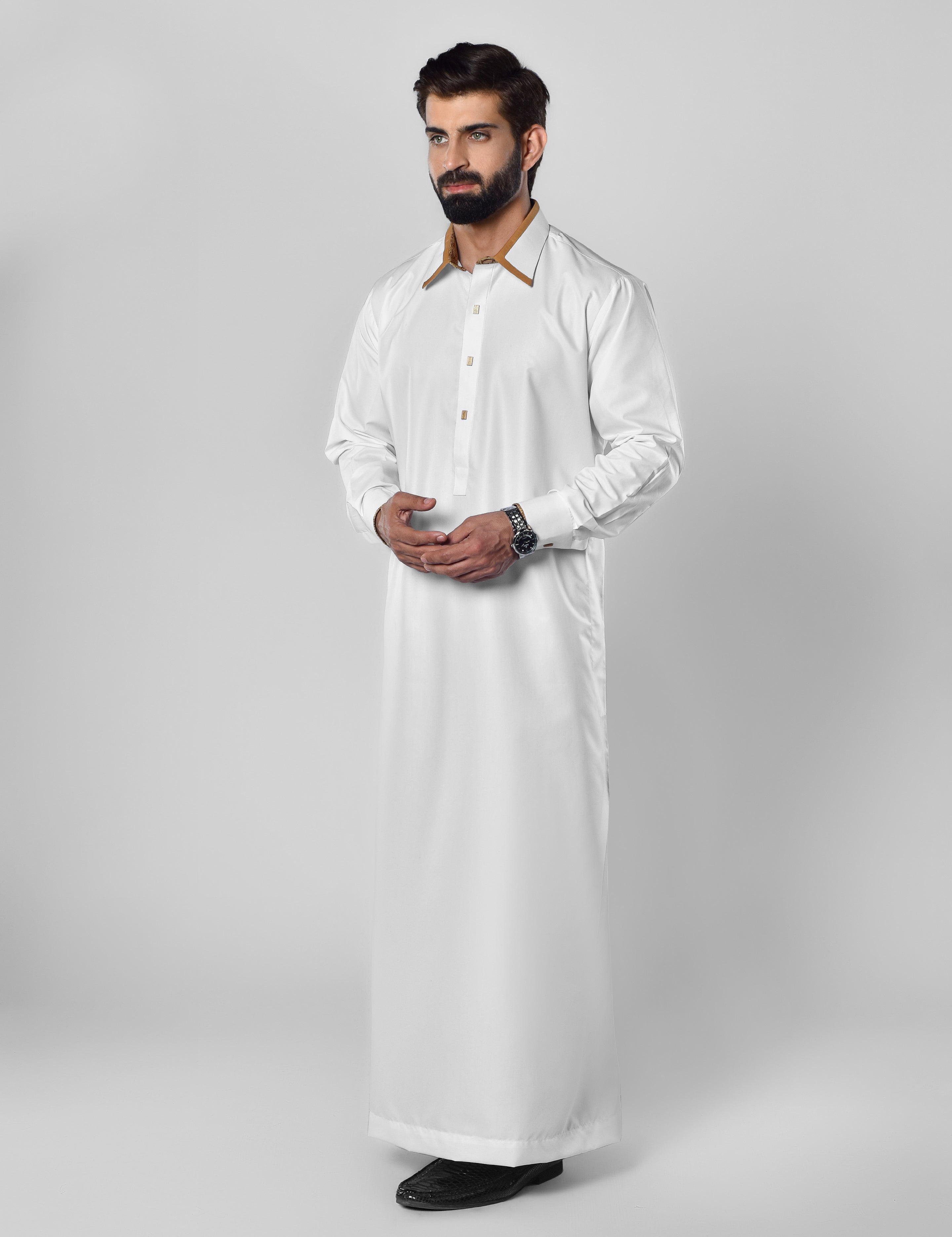 Mens White Thobe with Brown Trim in UK