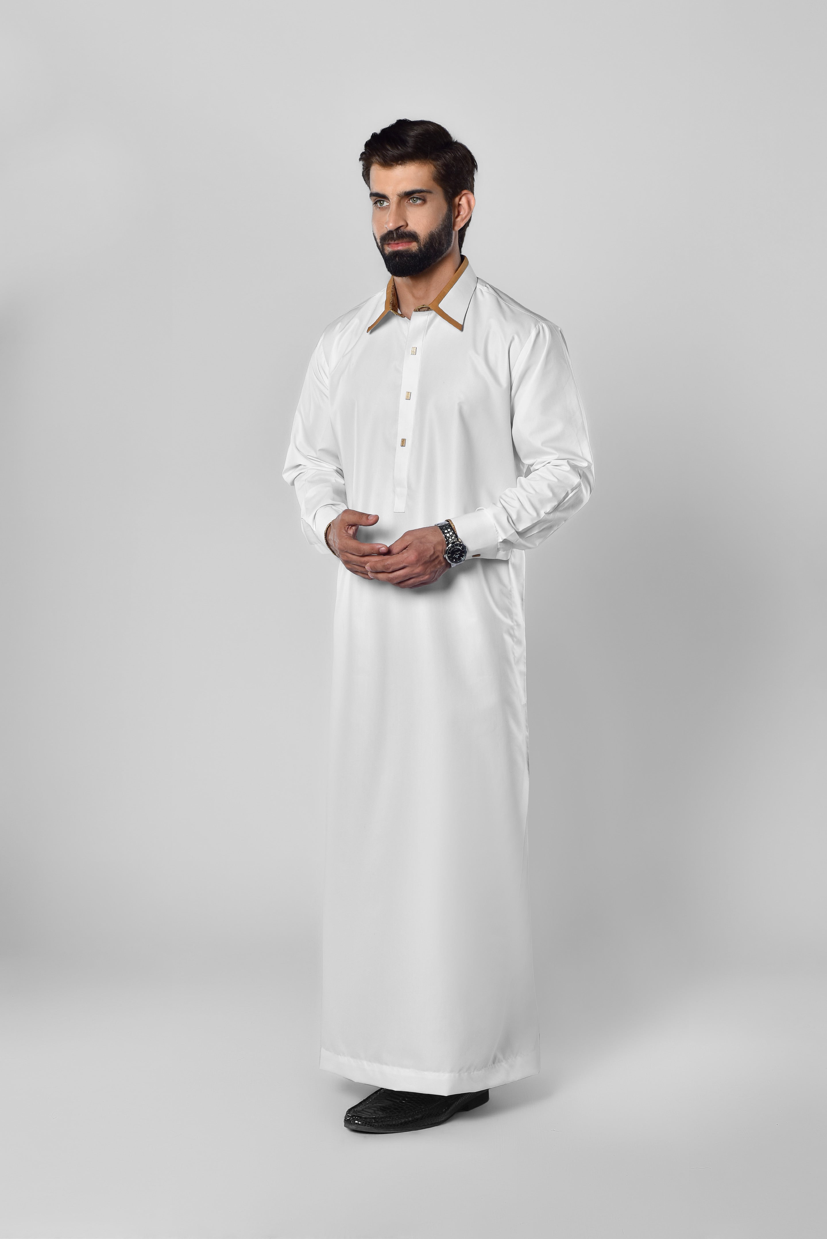 Mens White Thobe with Brown Trim in UK