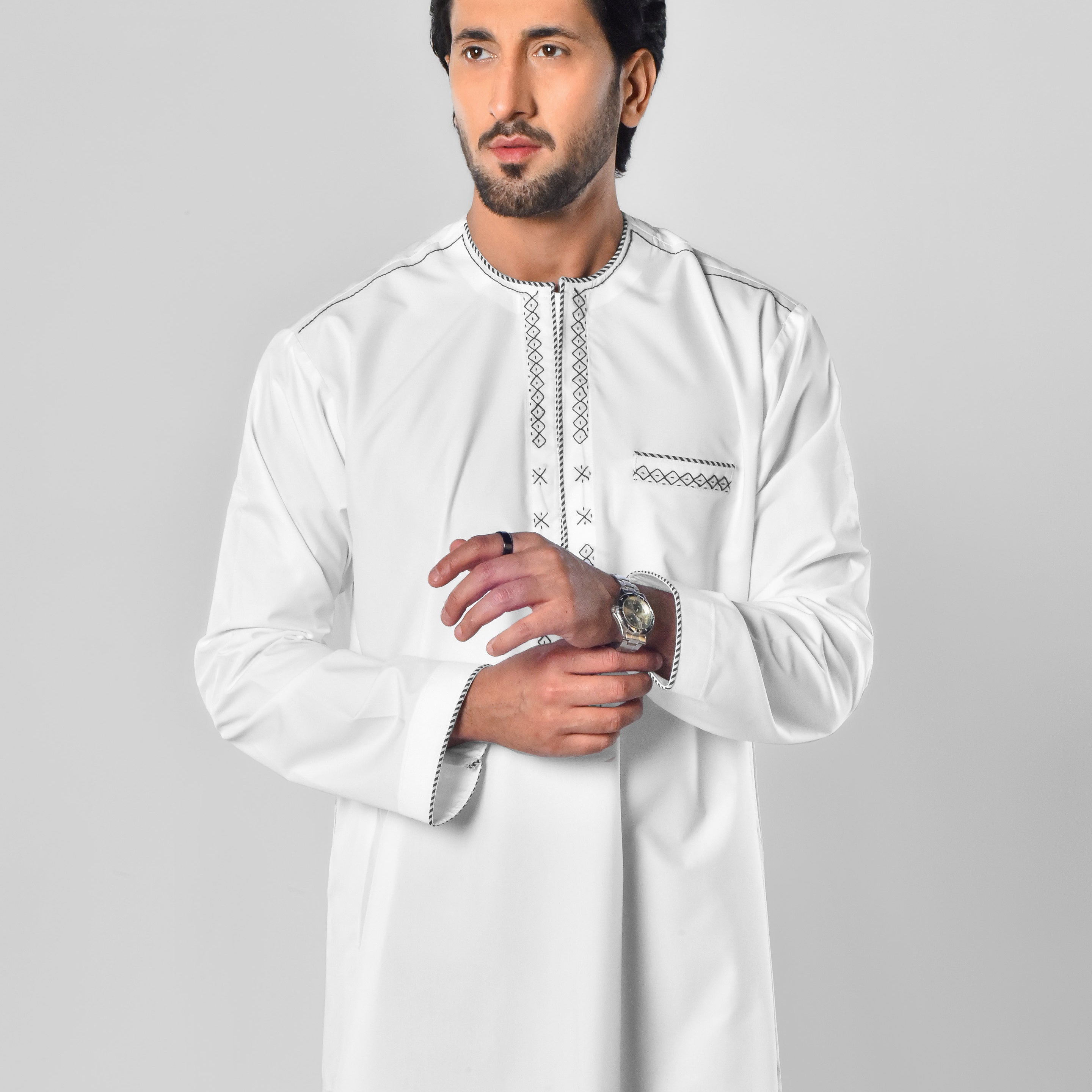Mens White Thobes with Black Embroidery in UK