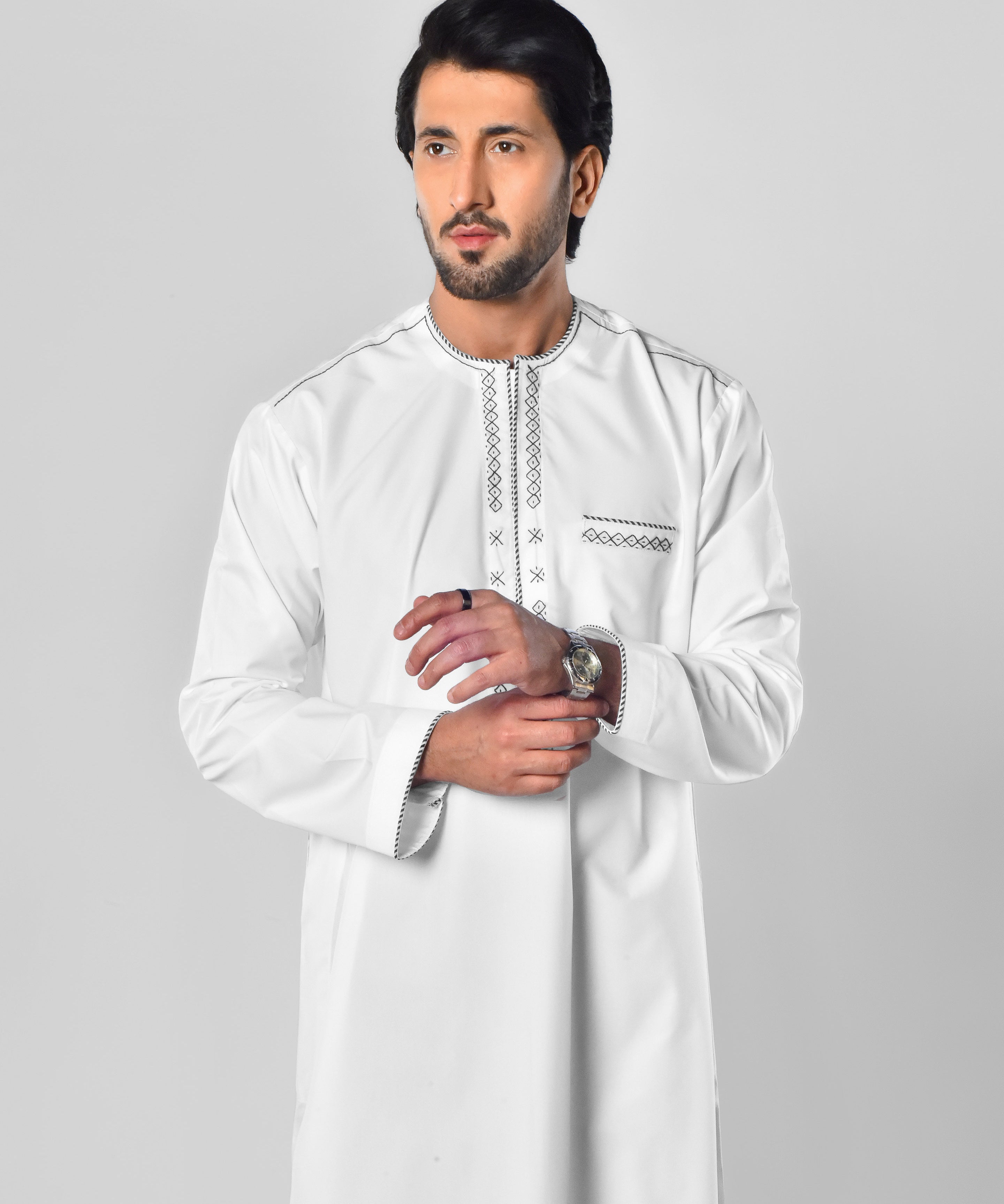 Mens White Thobes with Black Embroidery in UK