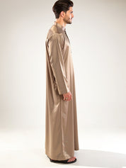 Mens Silver Mink Thobe with Premium Metallic Finish